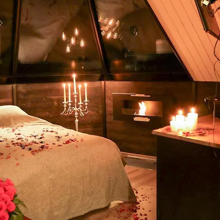 Private Aurora Samruam B Glass Roof Igloo Βίλα *
