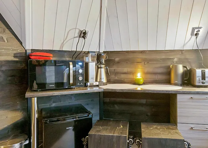 Private Aurora Samruam B Glass Roof Igloo Βίλα Salla