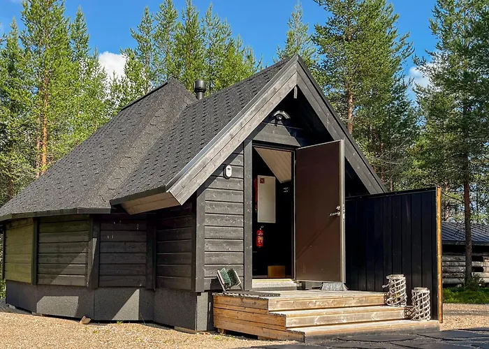 Private Aurora Samruam B Glass Roof Igloo