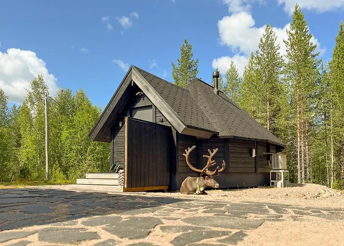 Private Aurora Samruam B Glass Roof Igloo